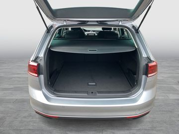 Volkswagen Passat Variant - 12