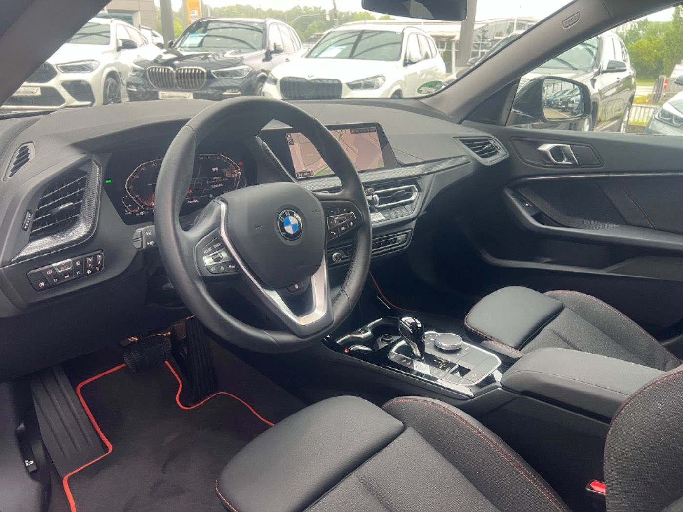 Fahrzeugabbildung BMW 218d Gran Coupé Sport Line GARANTIE bis 06/2028