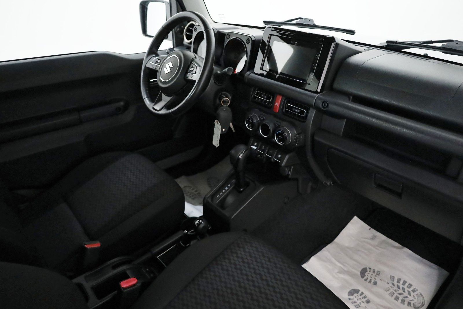 Fahrzeugabbildung Suzuki Jimny Comfort+,AllGrip,4WD,Navi,4 Sitze,AUTOMAT