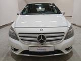 Mercedes-Benz B 180 EXKLUSIVE LEDER - Mercedes-Benz 180e