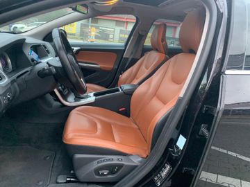Volvo V60 - 11