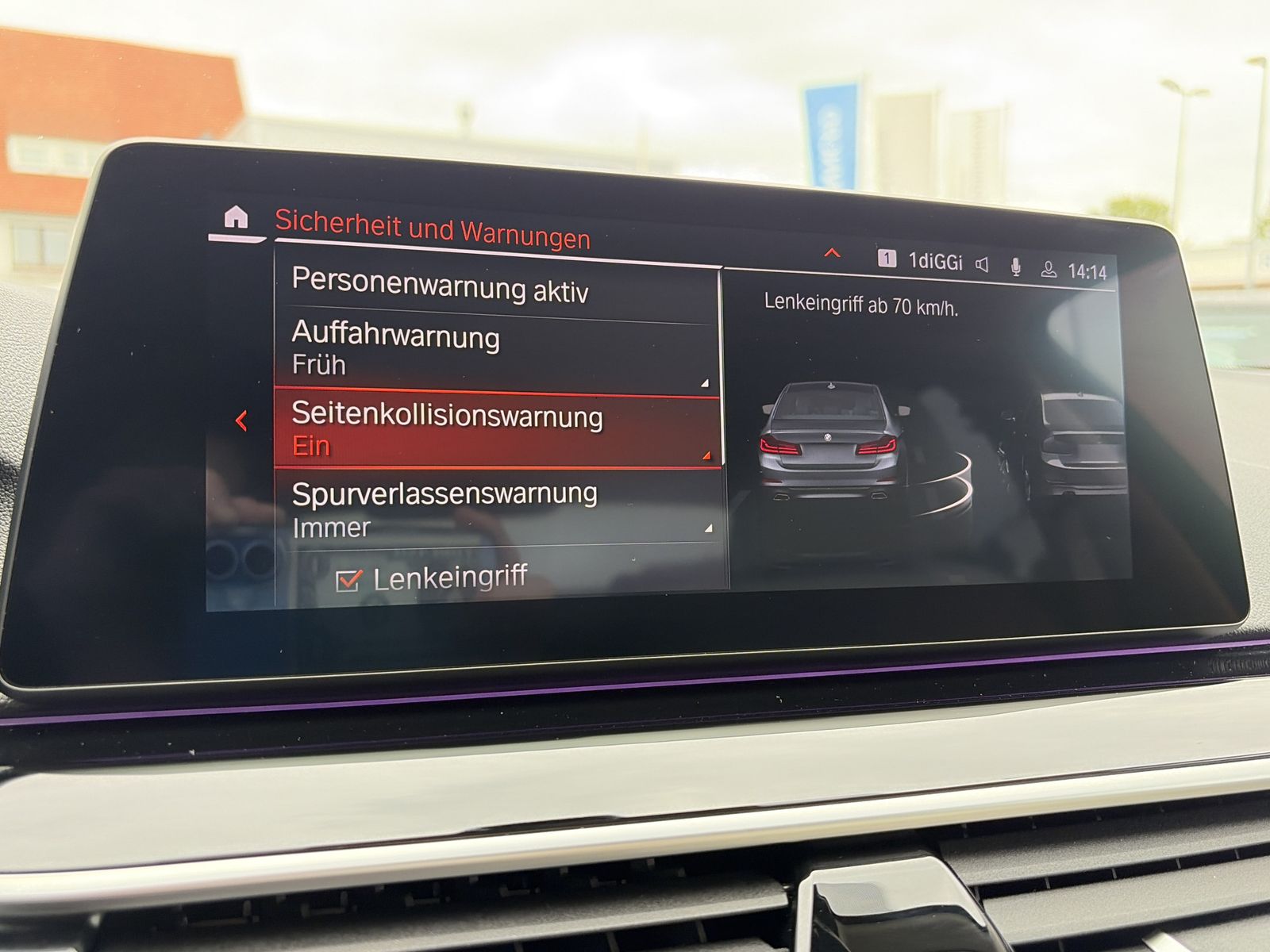 BMW 540i SportLine HeadUp DriAsPl Harman Adapt-Fahr  foto 21