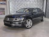 Volkswagen Phaeton V8 4-Sitzer 4Motion lang  Poltrona Frau - : Sitzer 8