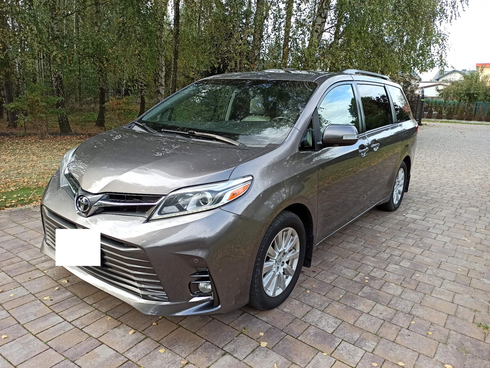 Toyota Sienna 3.5 V6 Limited AWD RFK Leder LPG