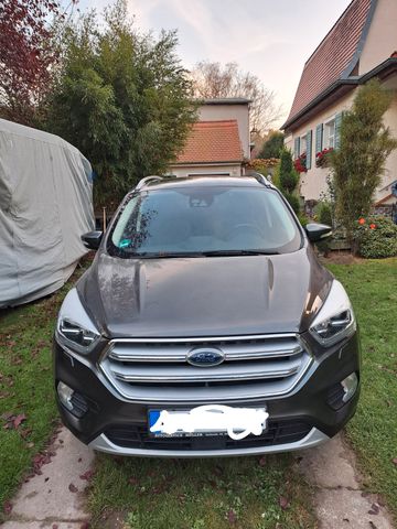 Ford Kuga 2,0 EcoBoost 4x4 178kW Titanium Autom. ...