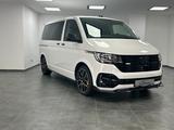 Volkswagen T6 Multivan Family FWD/NAVI/PDC/SHZ/DAB/CARPLAY - Volkswagen T6 Multivan mit Diesel-Antrieb: Van, Automatik