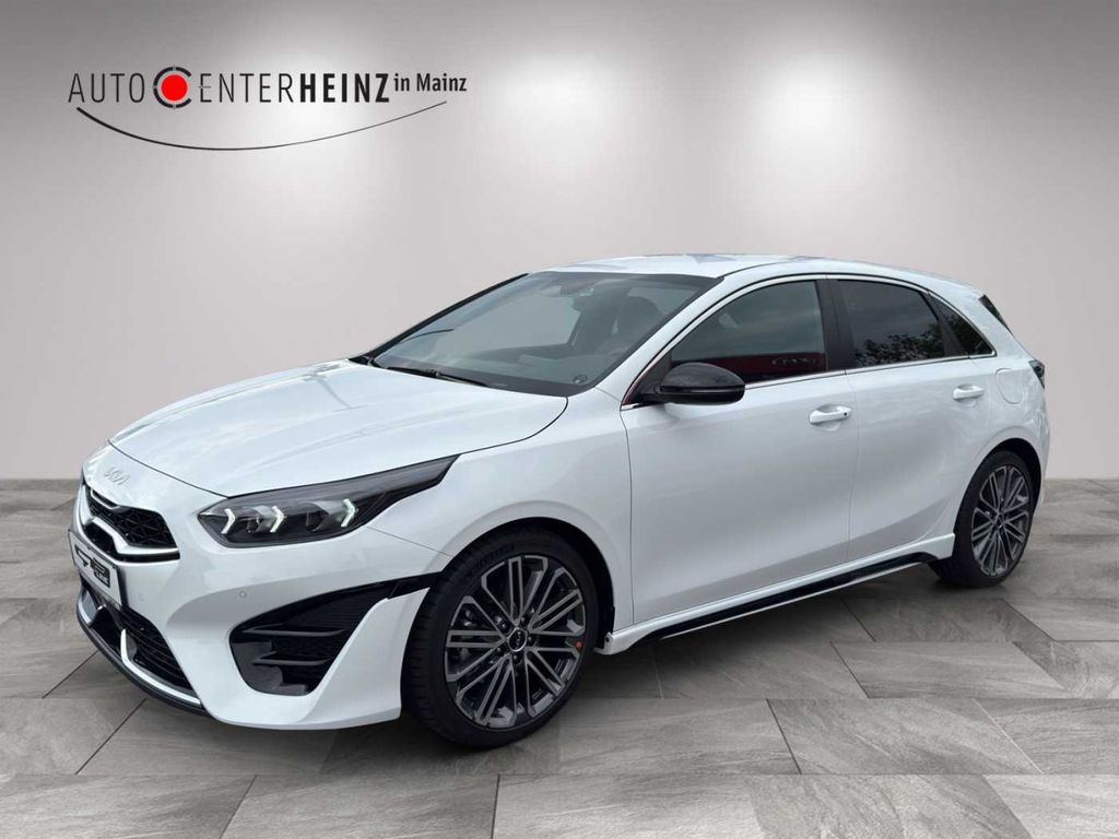 Kia cee'd / Ceed