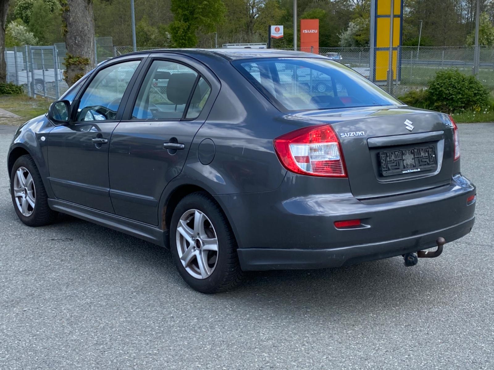 Suzuki SX4 1.6 VVT 2WD Comfort KLIMAAUTOMATIKTüv10-2027