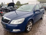 Skoda Octavia Combi Family kupplung fällig - Skoda Octavia aus 2012 mit Benzin-Antrieb: Kombi