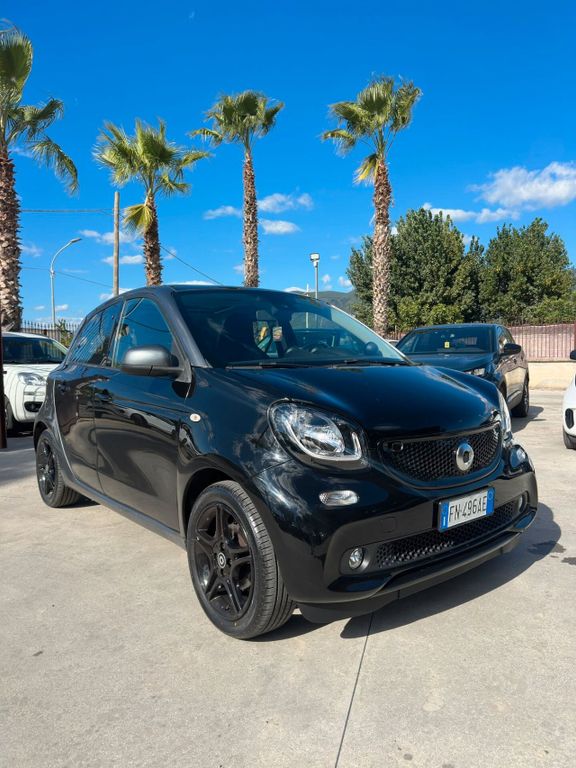 Image of Smart ForFour