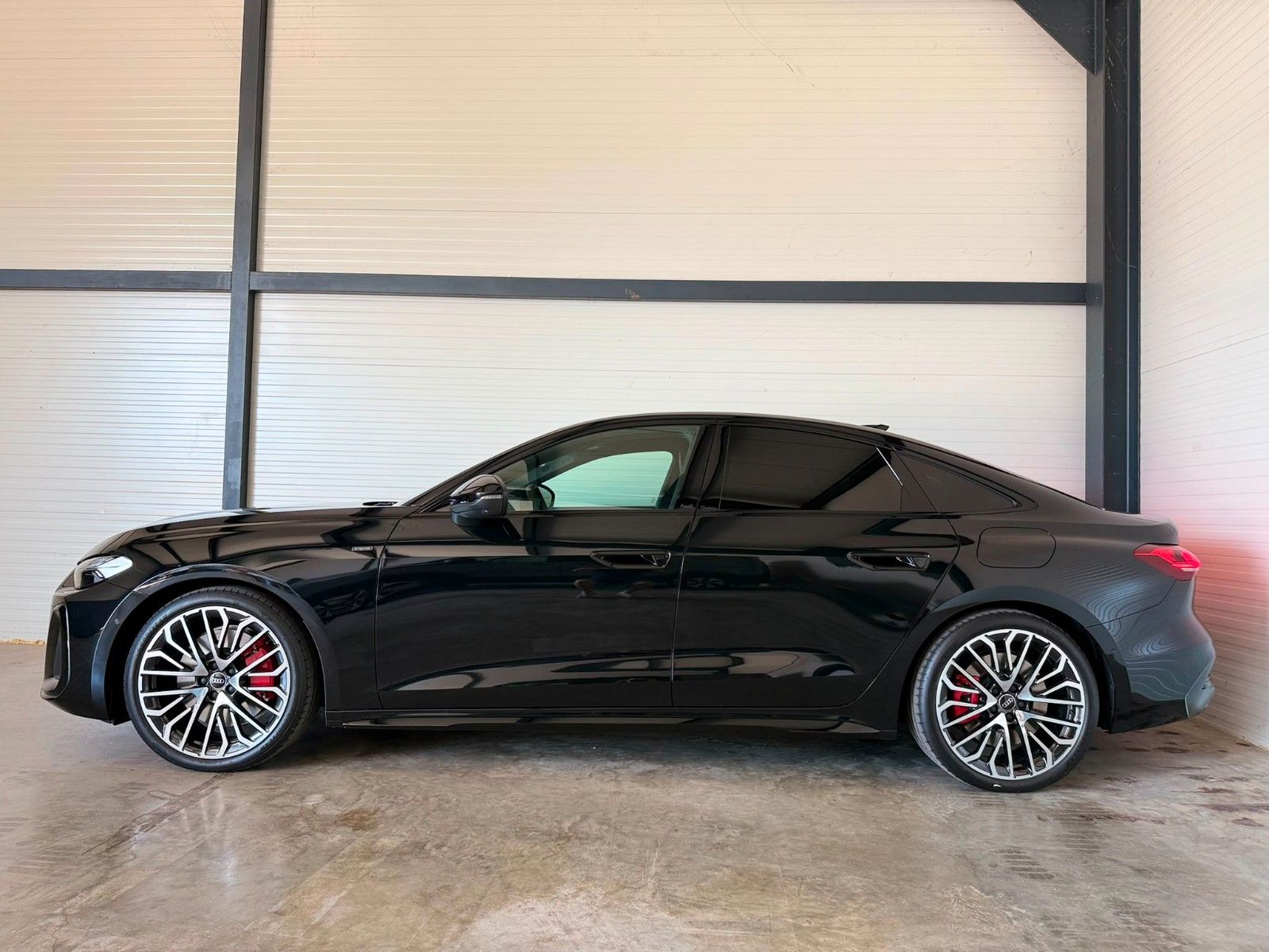 Audi A5 Limo 270kW €92T LISTE/TECHPRO/AHK/PANO/B&O imagem 3