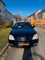 Opel Auto Opel Signum 2004 - Opel Signum mit Benzin-Antrieb: Automatik