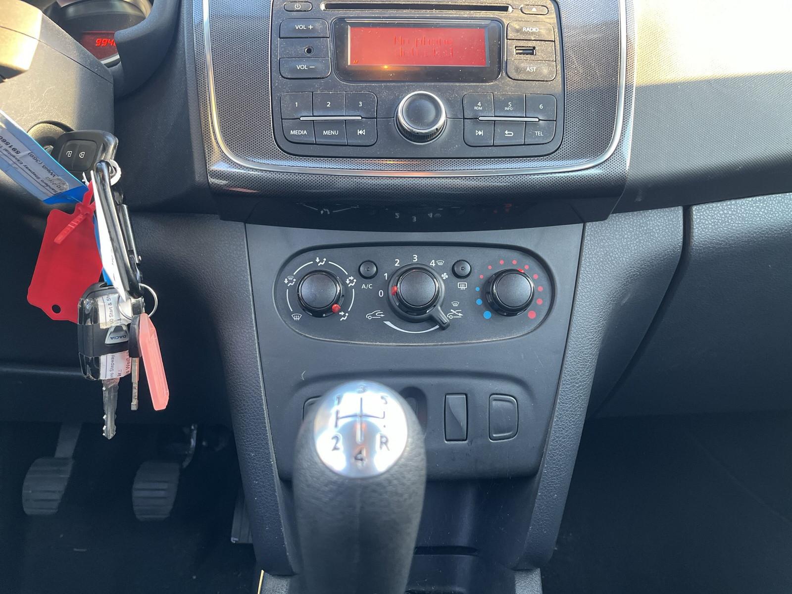Dacia Sandero TCe 90 Stepway Ambiance Klima, Radio
