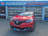 Renault Kadjar Bose Edition*Automatik* - Renault Kadjar mit Benzin-Antrieb: Rot, Scheckheftgepflegt