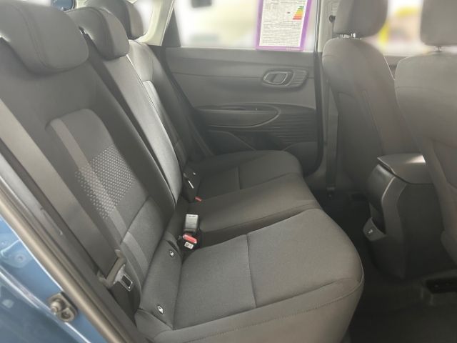 Fahrzeugabbildung Hyundai i20 (MY25) 1.0 T-GDI (100 PS) 6-MT 2WD Trend Nav