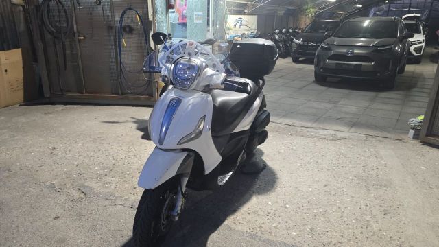 Piaggio Beverly 350 PIAGGIO BEVERLY 350 DEL 2013