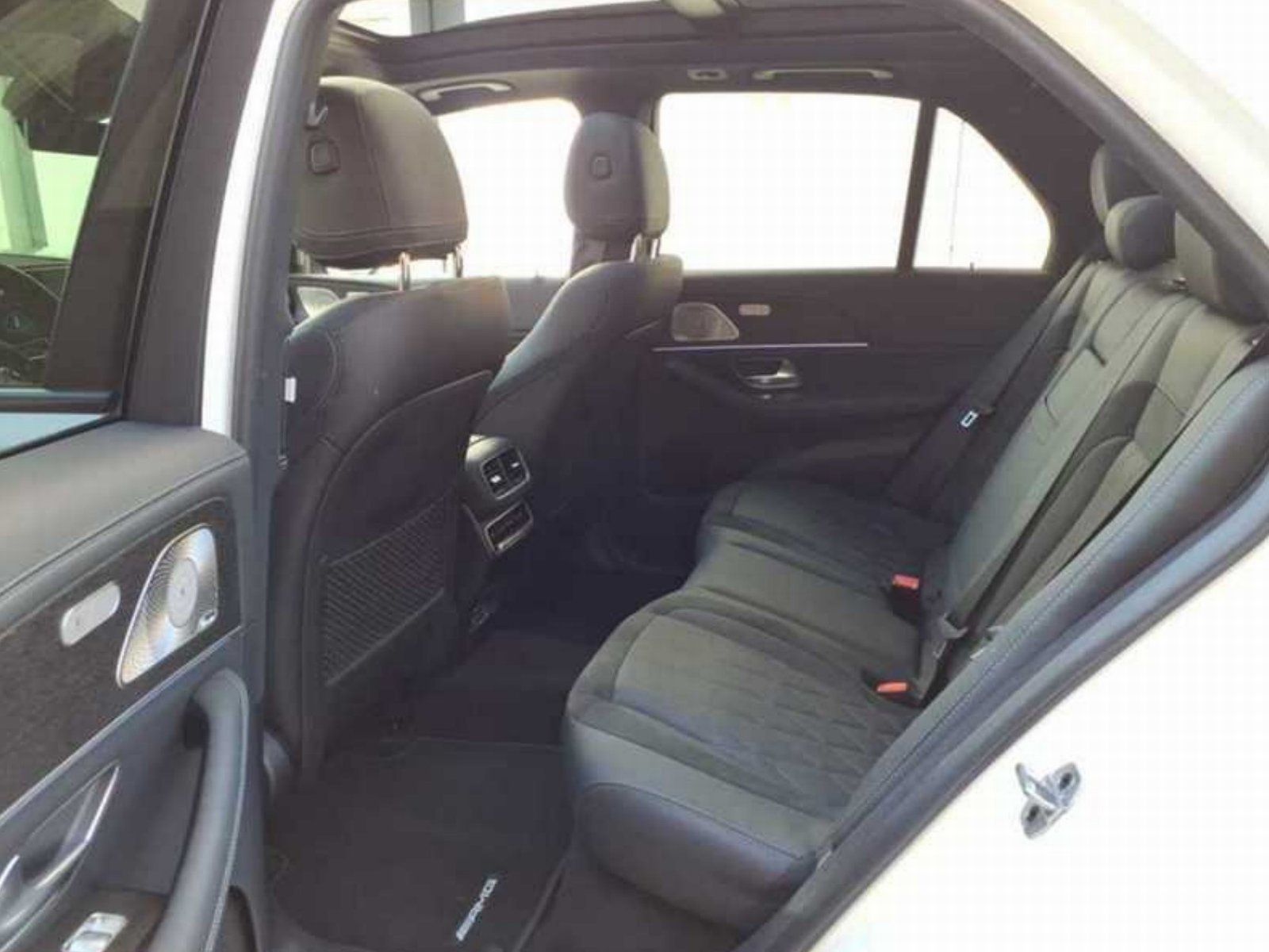 Fahrzeugabbildung Mercedes-Benz GLE 53 AMG Prem AHK ExclusivNappa DISTRO Standhz
