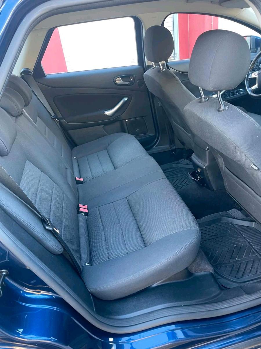 Ford Mondeo 2009 — photo 9