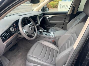 Volkswagen Touareg - 6