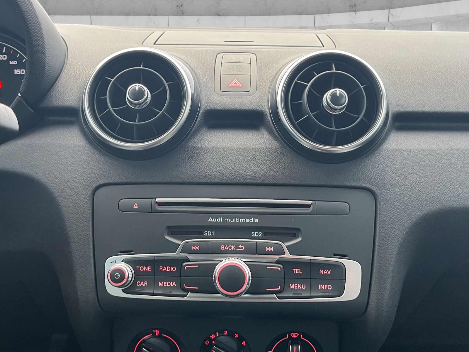 Fahrzeugabbildung Audi A1 1.0 TFSI Sport*Ultra*SHZ*PDC*KLIMA*