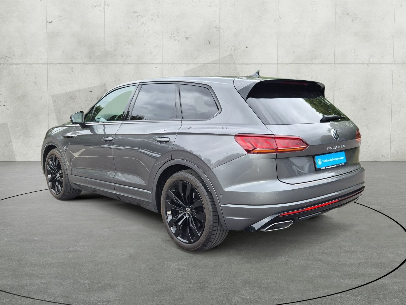 Volkswagen Touareg 3.0 TDI V6 4M R-LINE BLACK AHK 360° L foto 4