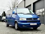 Volkswagen T4 Multivan Atlantis / Automatik / 7 Sitze / AHK - Volkswagen T4 mit Diesel-Antrieb: Automatik