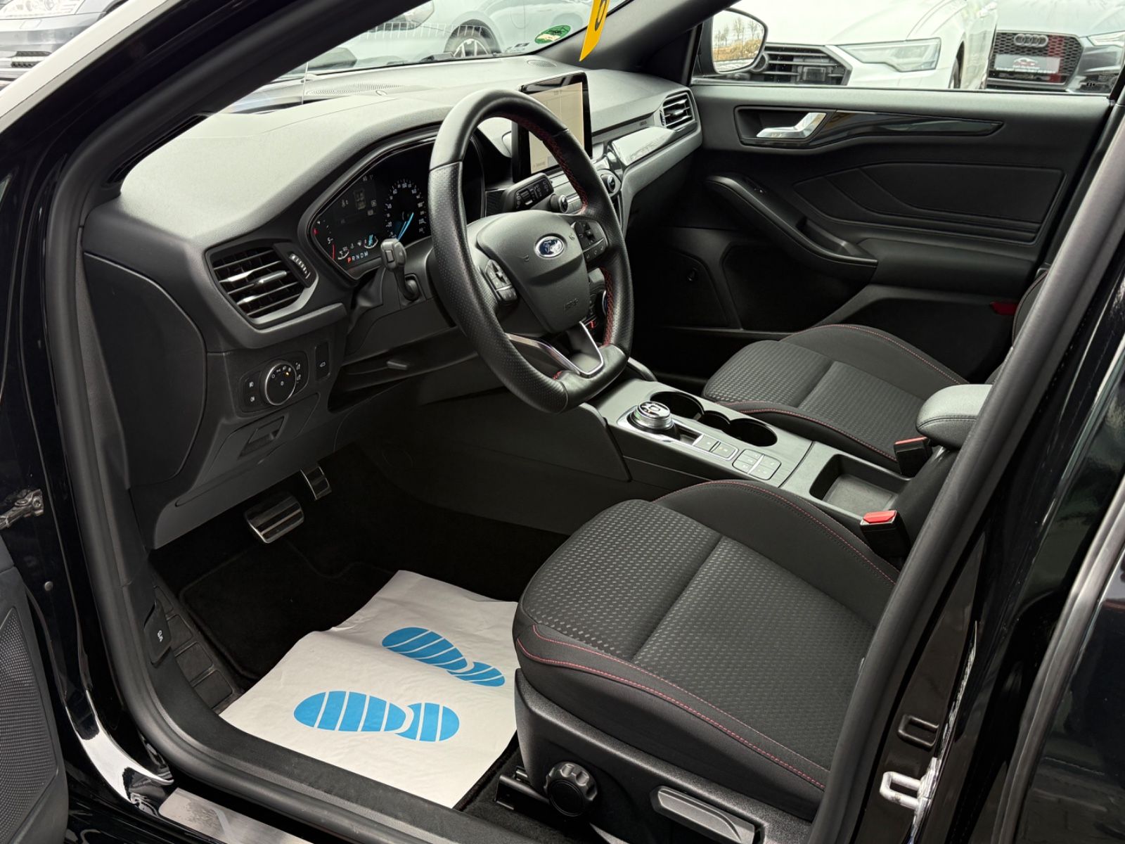 Focus Turnier ST-Line 2.0Autom. Navi LED