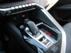 Fahrzeugabbildung Peugeot 5008 Allure 1.5D NAVI/LED/SHZ/AHK/PDC&CAM/ACC