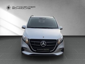 Mercedes V 220 - 9