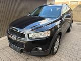 Chevrolet Captiva 2.2 D LT 2WD.7.Sitzer.Teilleder.Navi.AHK - gebrauchte Chevrolet Captiva aus dem Jahr 2012