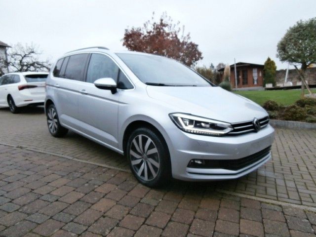 Volkswagen Touran Highline BMT/,DSG,18Zoll,AHK TOP 1.Hand