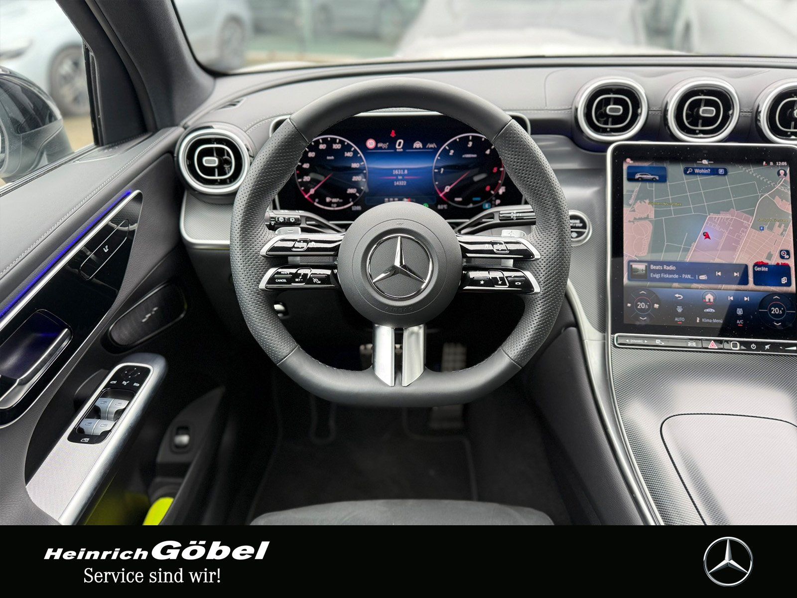 Fahrzeugabbildung Mercedes-Benz GLC 220 d 4M AMG*AHK*PANO*DISTRONIC*360°KAMERA