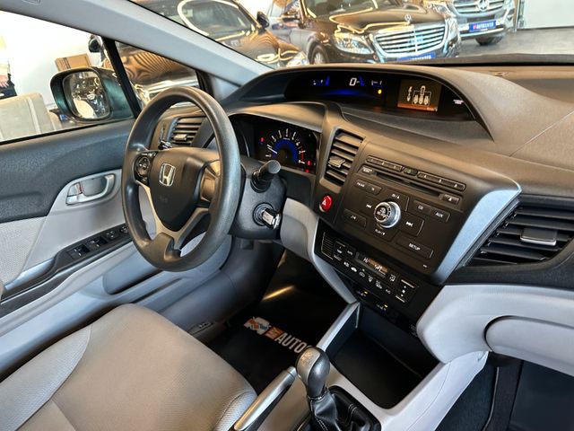 Honda Civic Lim. 4-trg. Comfort *2. Hand*Klima*SHZ*CD*