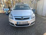 Opel Zafira 1.9 CDTI - Opel Zafira in Solingen