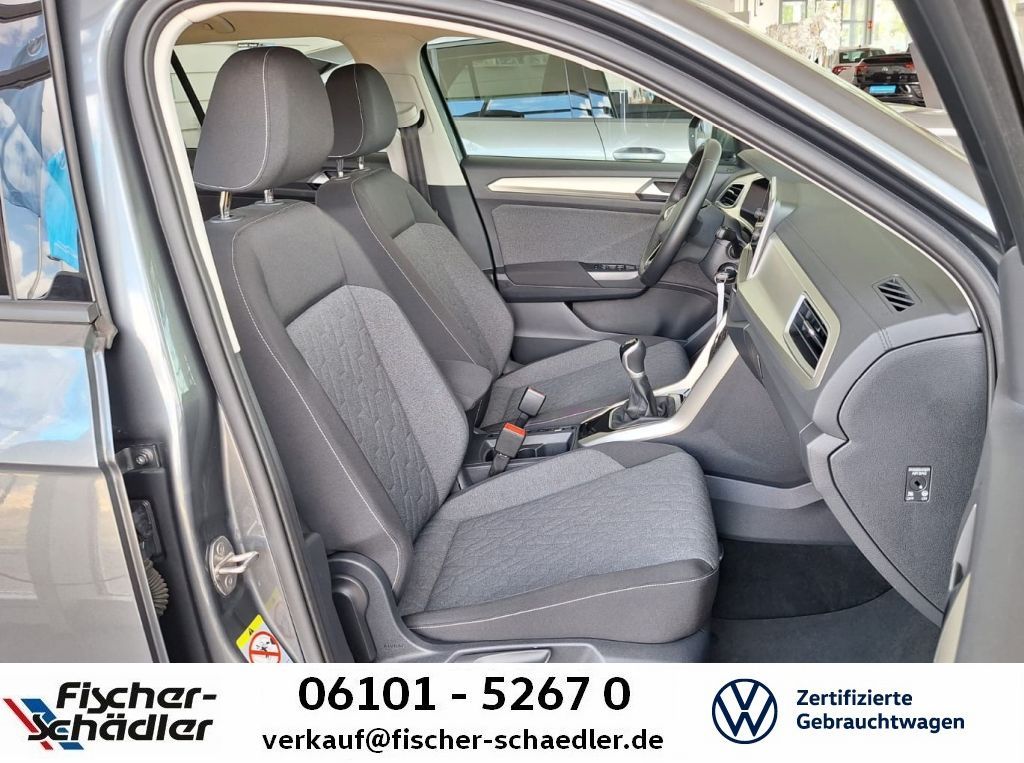Volkswagen T-Roc MOVE 1.0TSI AHK IQDrive RearView LED Dig.C foto 3