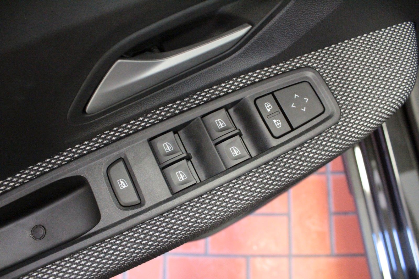 Fahrzeugabbildung Dacia Sandero Stepway TCe 90 Expression *WInterpaket*