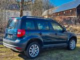 Skoda Yeti Ambition Plus Edition *SHZ*KLIMA*S-HEFT*PDC - Skoda Yeti: Edition Plus