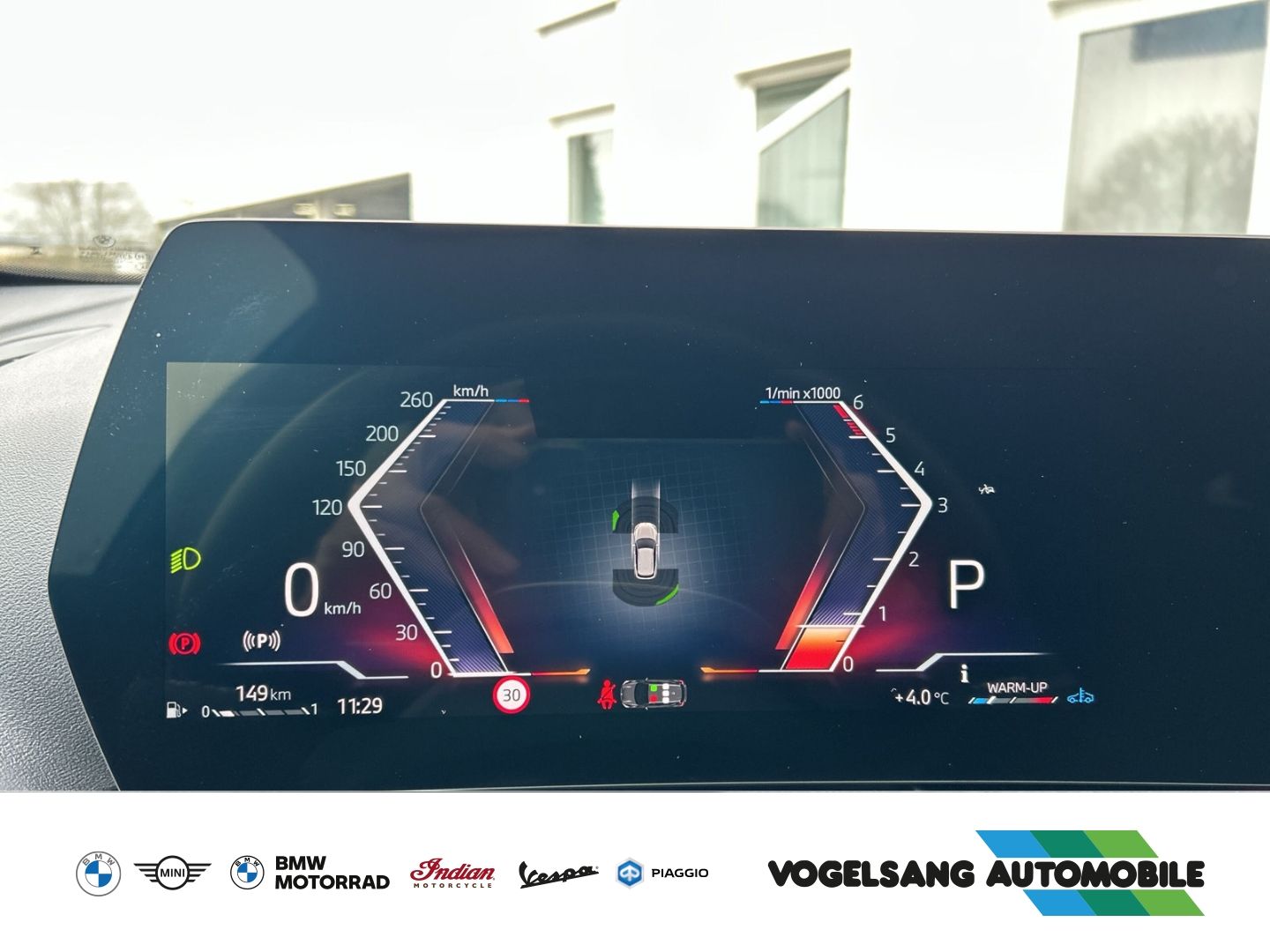 Fahrzeugabbildung BMW 120 dA,M Sport,AHK,H&K Sound,19''LMfelge,MPaketP