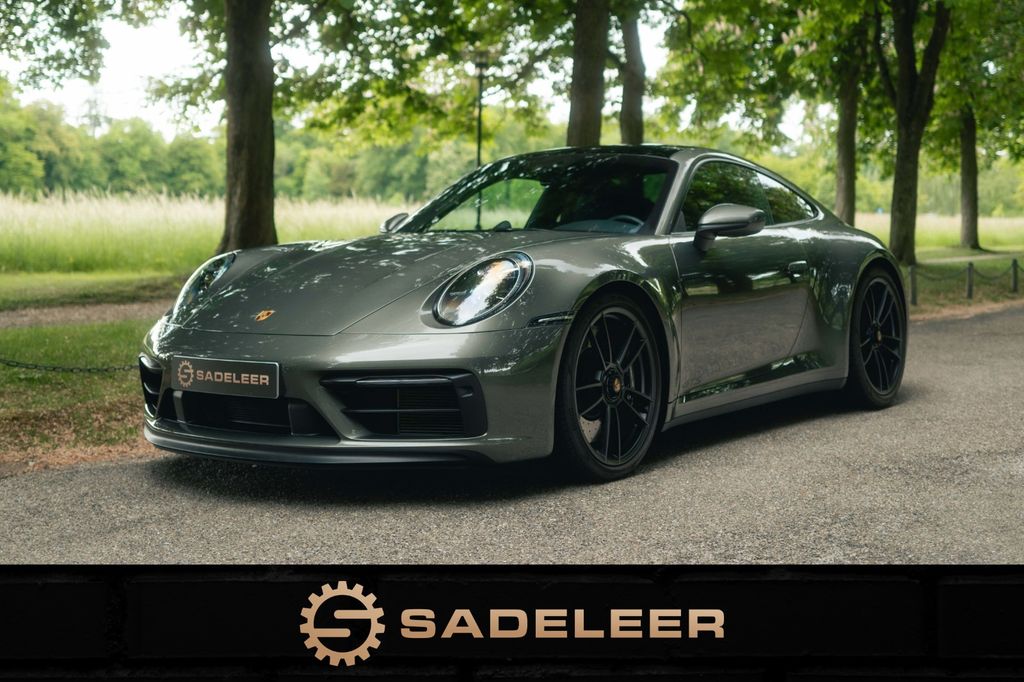 Porsche 992