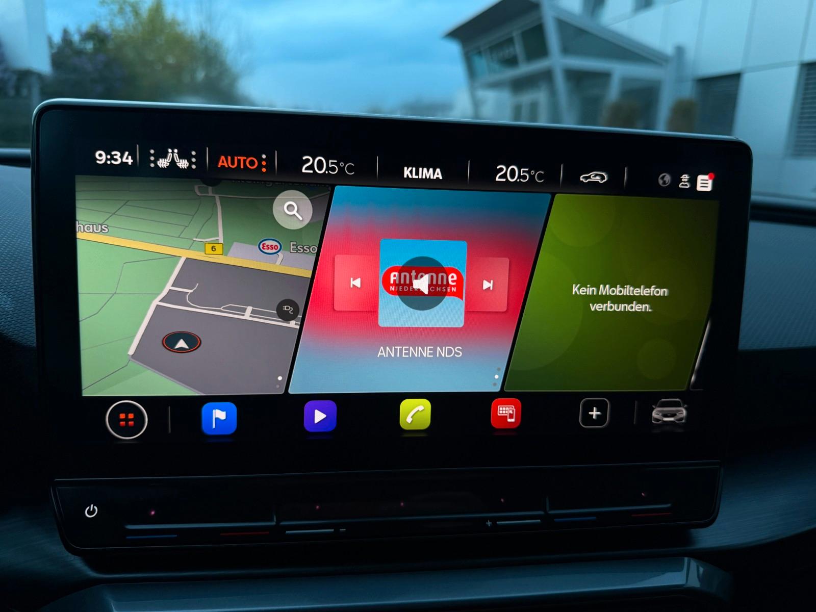 Cupra Leon AHK*ACC*PARK*NAVI*SHZ*CONNECT*LANE