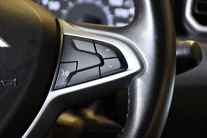 Fahrzeugabbildung Dacia Duster II Expression DIESEL NAVI ALU LED 1.HAND