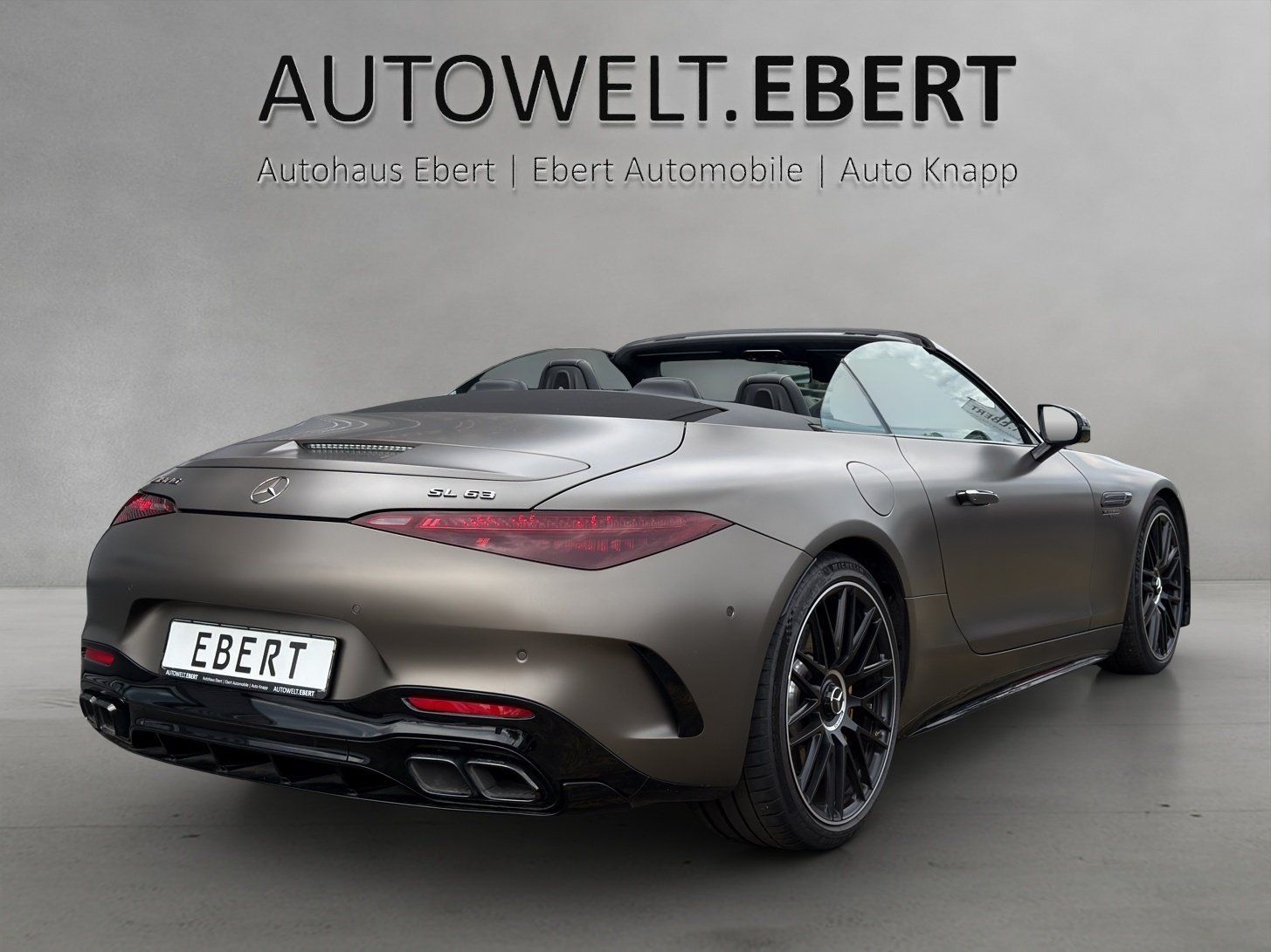 Fahrzeugabbildung Mercedes-Benz SL63 AMG Prem+ AERO Perf.Sitz DISTR Carbon MAGNO