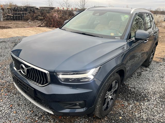 Volvo XC 40 Inscription/2WD/SzHG/AHK/Automatic/Leder/X