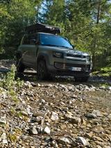 Land Rover Defender 3.0 D250 MHEV SE 110 SE - gebrauchte Land Rover Defender aus dem Jahr 2024