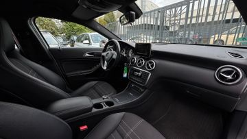 Mercedes A 200 - 12