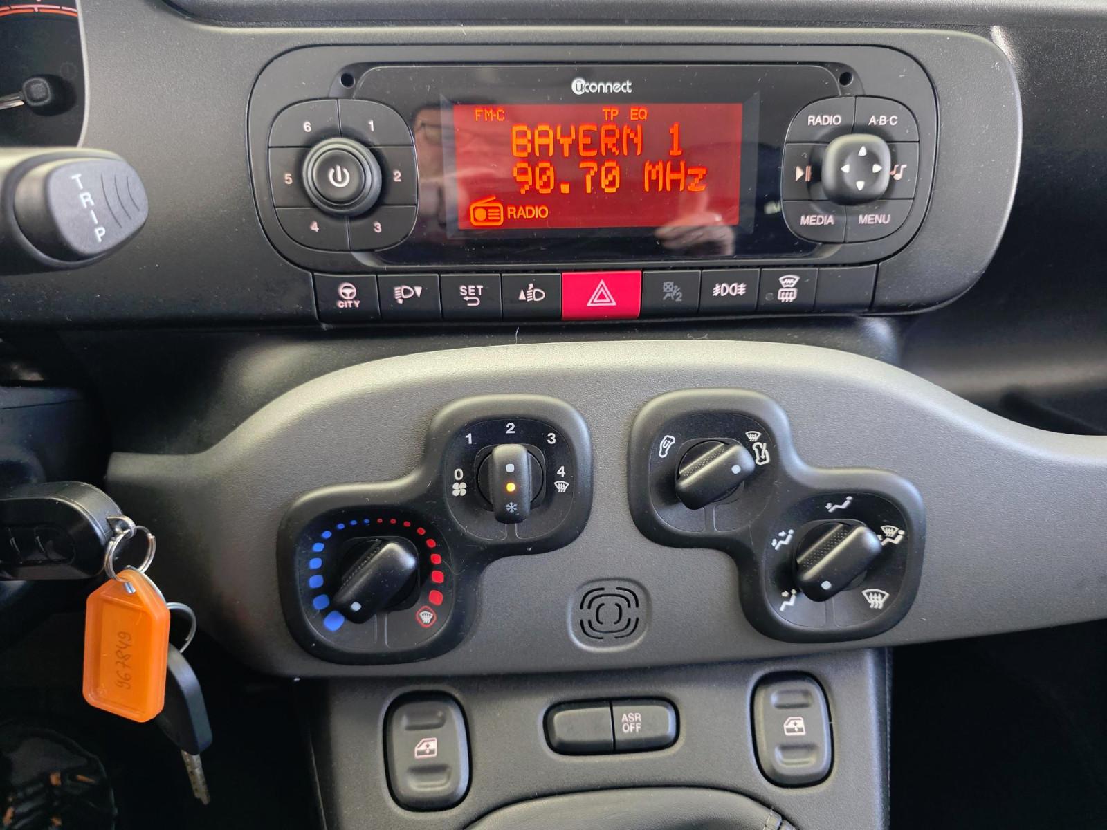 Fiat Panda Lounge Sitz- und Frontscheibenheizung