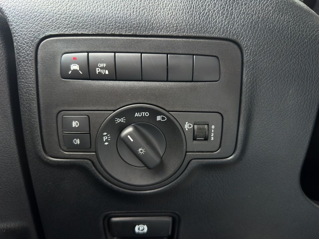 Fahrzeugabbildung Mercedes-Benz Vito 116 CDI Kasten Lang KeyLess*PDC*SpurH*SpurW