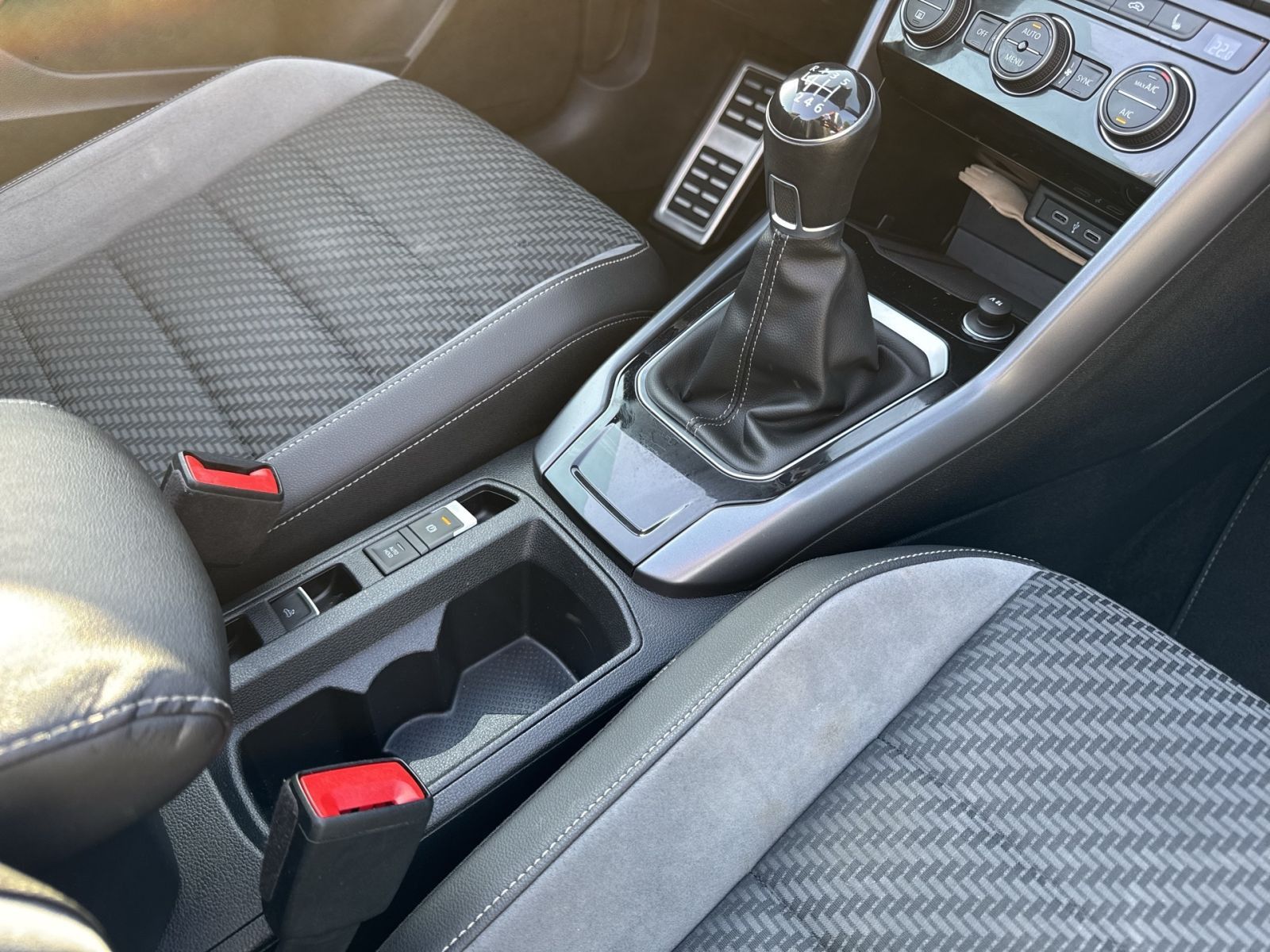 Volkswagen T-Roc - Bild 18
