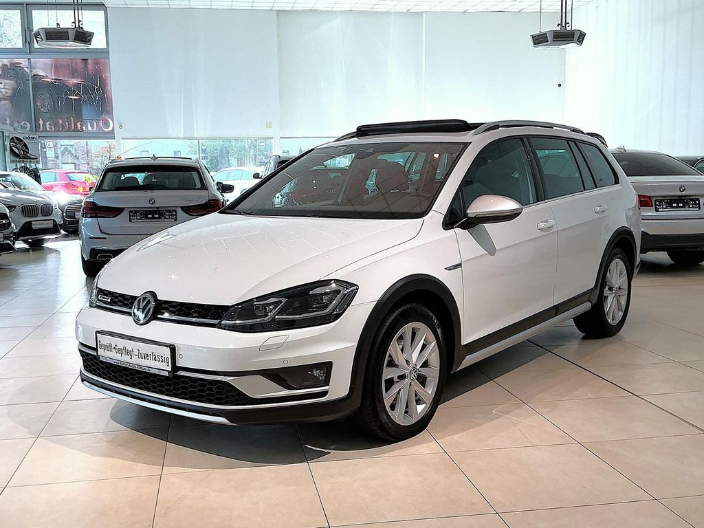 Image of Volkswagen Golf