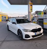 BMW 330e Touring M Sport  TÜV Neu, Garantie